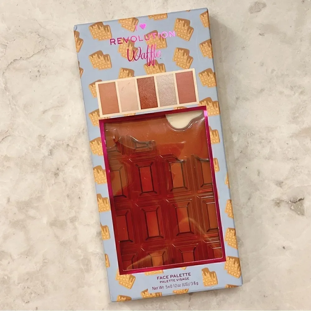 Makeup Revolution Waffle Face Palette Bronzer Contour Highlighter NEW
